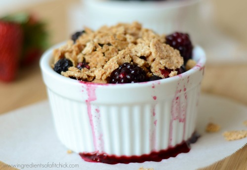 2 ingredients Coconut Berry Crumble 4