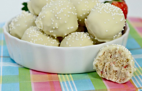 White Chocolate Strawberry Coconut Protein Truffles 4