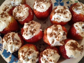 ricotta stuffed strawberries 2