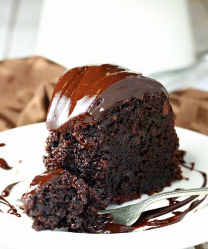 Chocolate bundt cake with cake mix