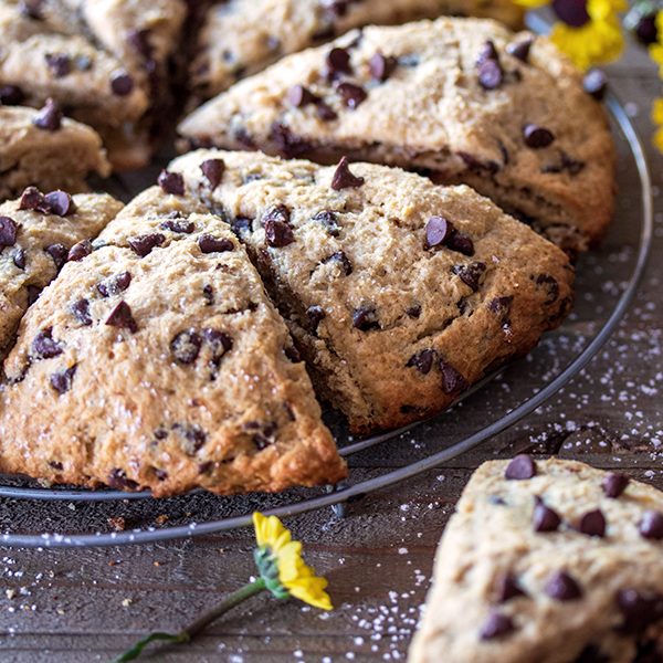 Delicious Recipe for Banana Chocolate Chip Scones – A Perfect Treat for Any Time of Day Easy banana chocolate chip scones
