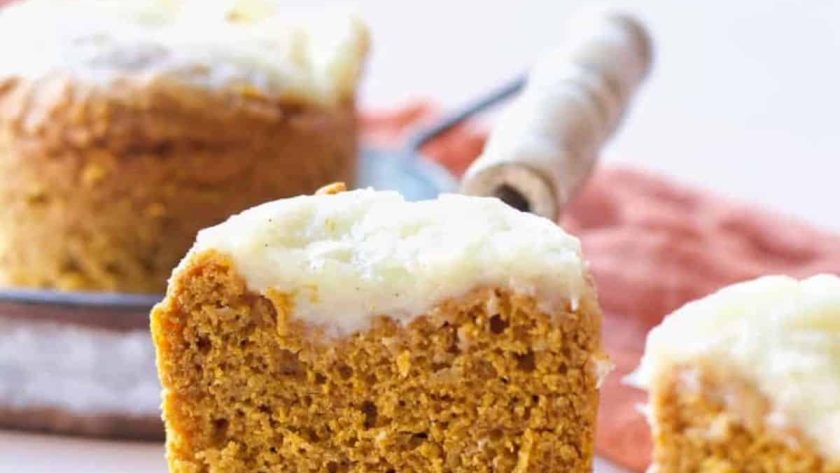 Copycat starbucks pumpkin cream cheese muffins with cake mix