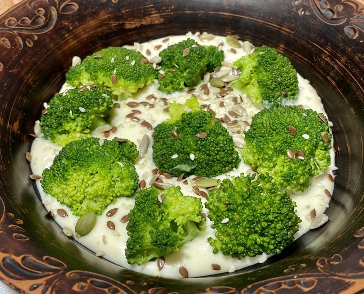 Air Fryer Crispy Broccoli with Parmesan – A Delicious and Healthy Side Dish Recipe Air fryer crispy broccoli with parmesan