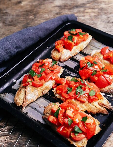 Discover the Ultimate Guide to Cooking Totino’s Frozen Pizza Rolls in the Air Fryer and Elevate Your Snack Game! Totinos frozen pizza rolls in the air fryer