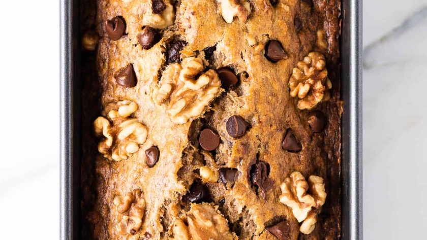 Banana bread recipe with walnuts and chocolate chips