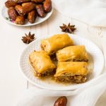 Walnut baklava rolls easy baklava recipe