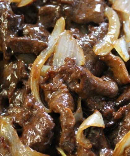 Beef and onion stir fry