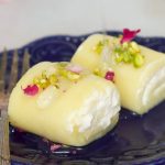 Delicious Middle Eastern Halawet el Jibn - A Sweet Treat of Cheese Rolls
