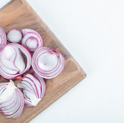 Quick pickled red onions without sugar