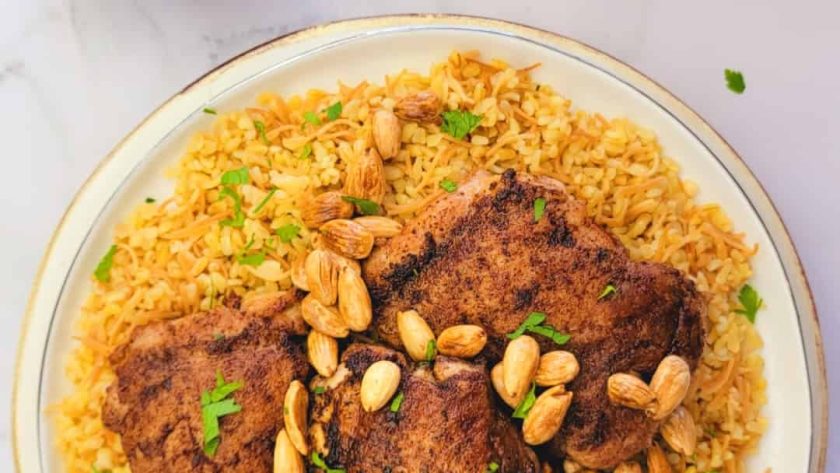 Bulgur pilaf with vermicelli and chicken