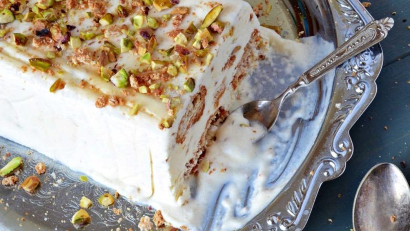 A delicious recipe for a mouthwatering frozen dessert - Pistachio Kunafa Ice Cream Cake