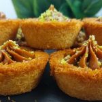 The Irresistible Delight of Knafeh Naameh - A Glimpse into the World of This Traditional Palestinian Pastry