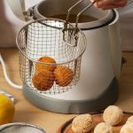 Baking cake in air fryer