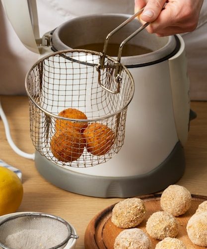 Baking cake in air fryer