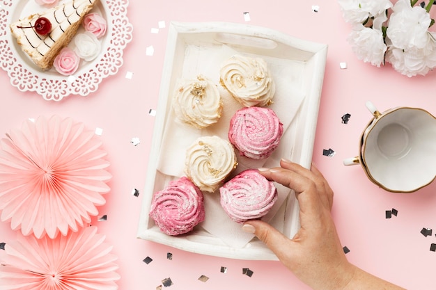 How to store and freeze cupcakes