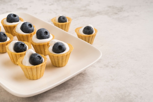 Lemon blueberry cupcakes