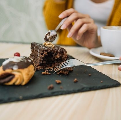 Chocolate molten lava cake recipe