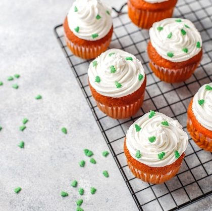 Carrot cake cupcakes