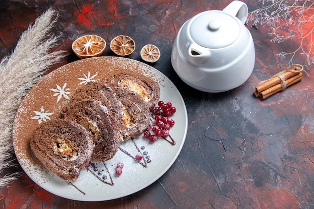 Giant cinnamon roll cake