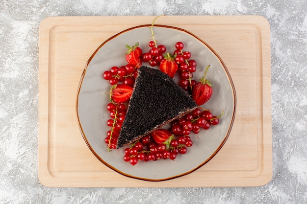 Chocolate raspberry cake